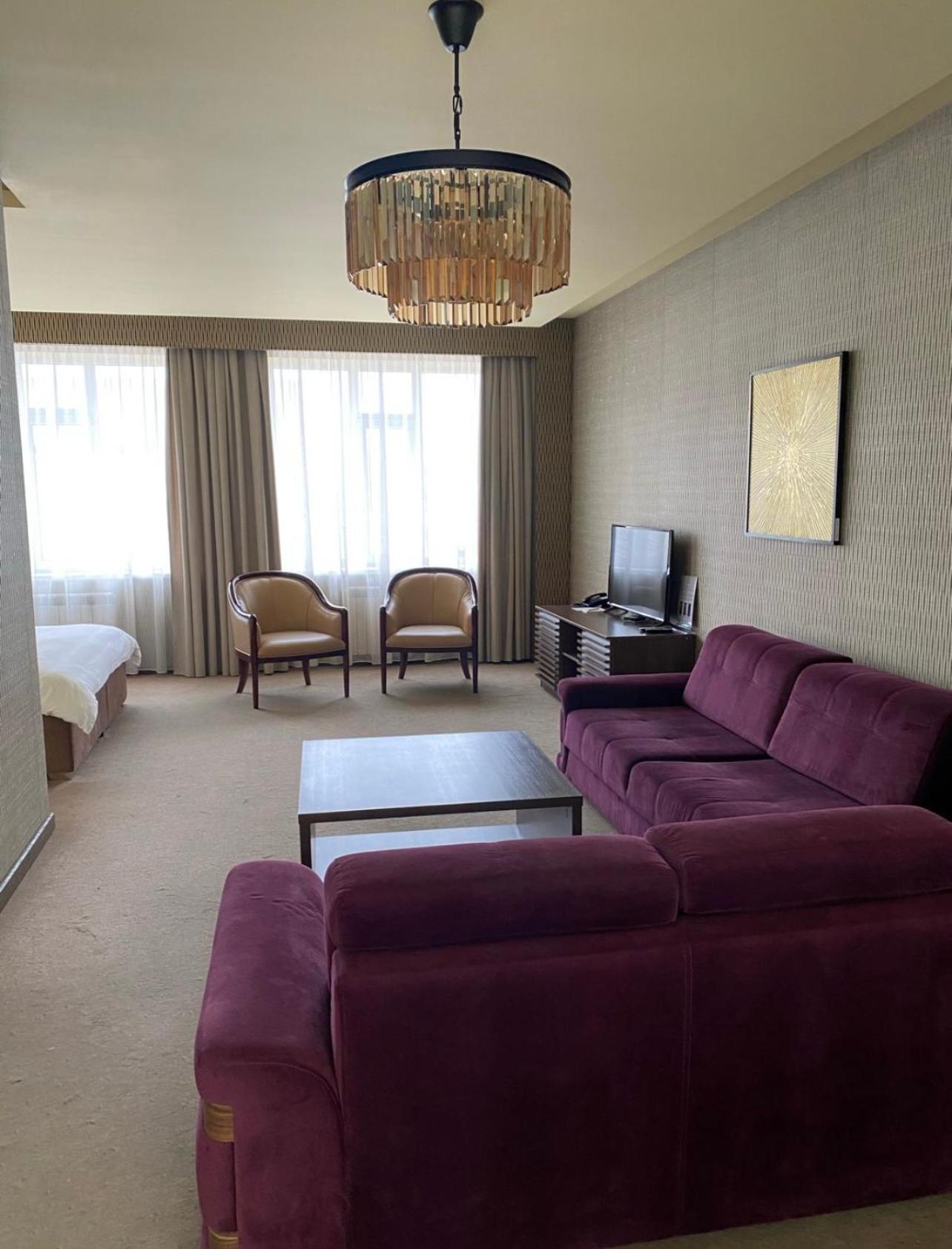 Barhat Hotel & Spa Taraz Kültér fotó