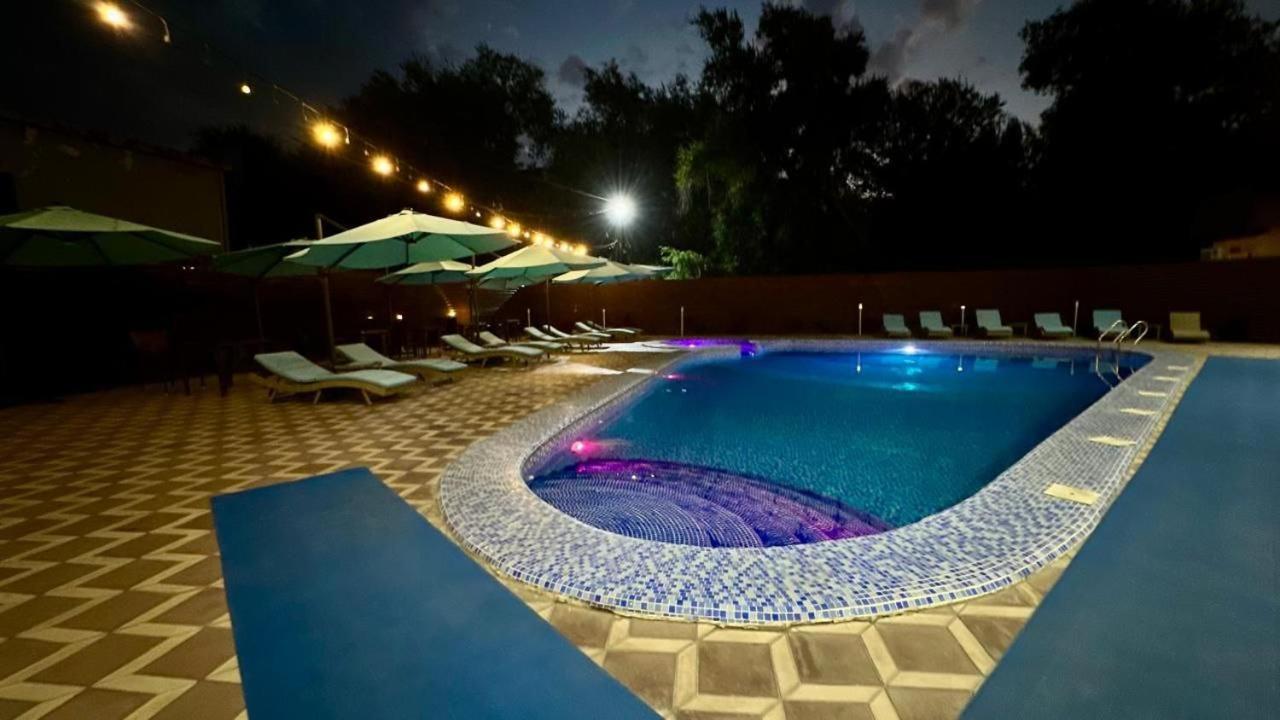 Barhat Hotel & Spa Taraz Kültér fotó