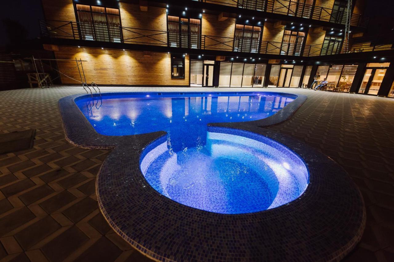 Barhat Hotel & Spa Taraz Kültér fotó